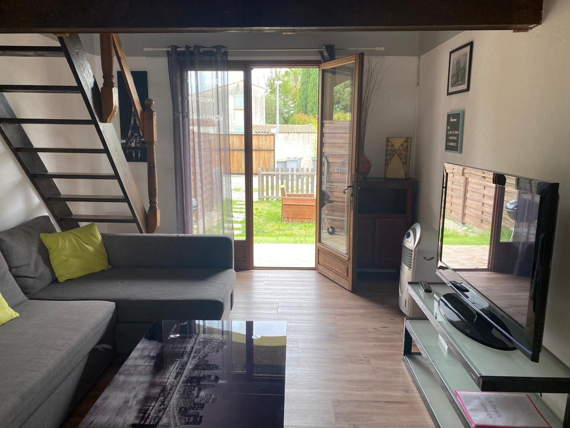 La Casa De Bianca * Teyran